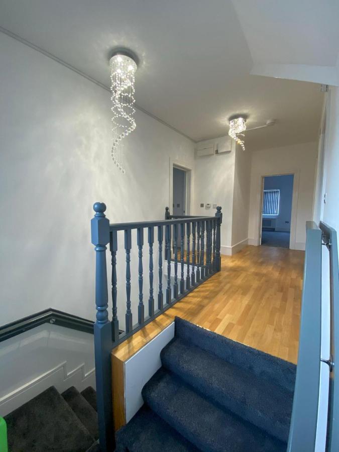 Penthouse Apt8 Διαμέρισμα Γούλβερχαμπτον Εξωτερικό φωτογραφία