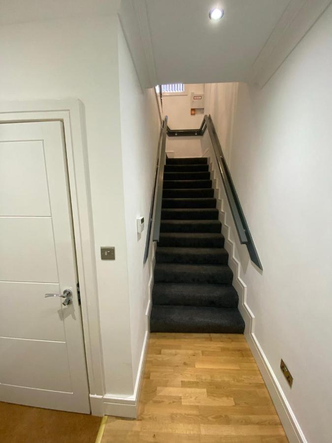 Penthouse Apt8 Διαμέρισμα Γούλβερχαμπτον Εξωτερικό φωτογραφία