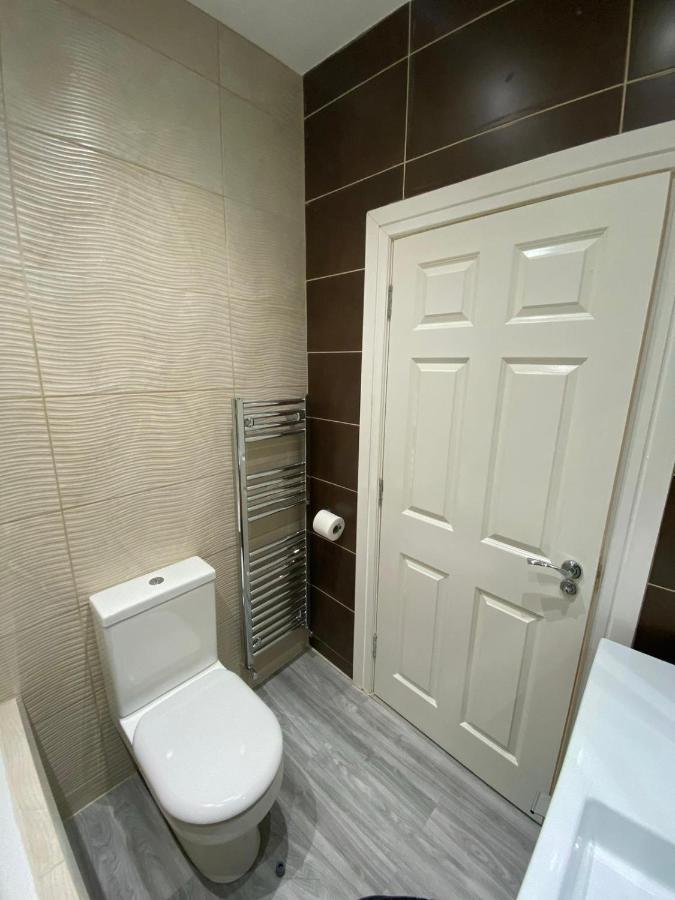 Penthouse Apt8 Διαμέρισμα Γούλβερχαμπτον Εξωτερικό φωτογραφία